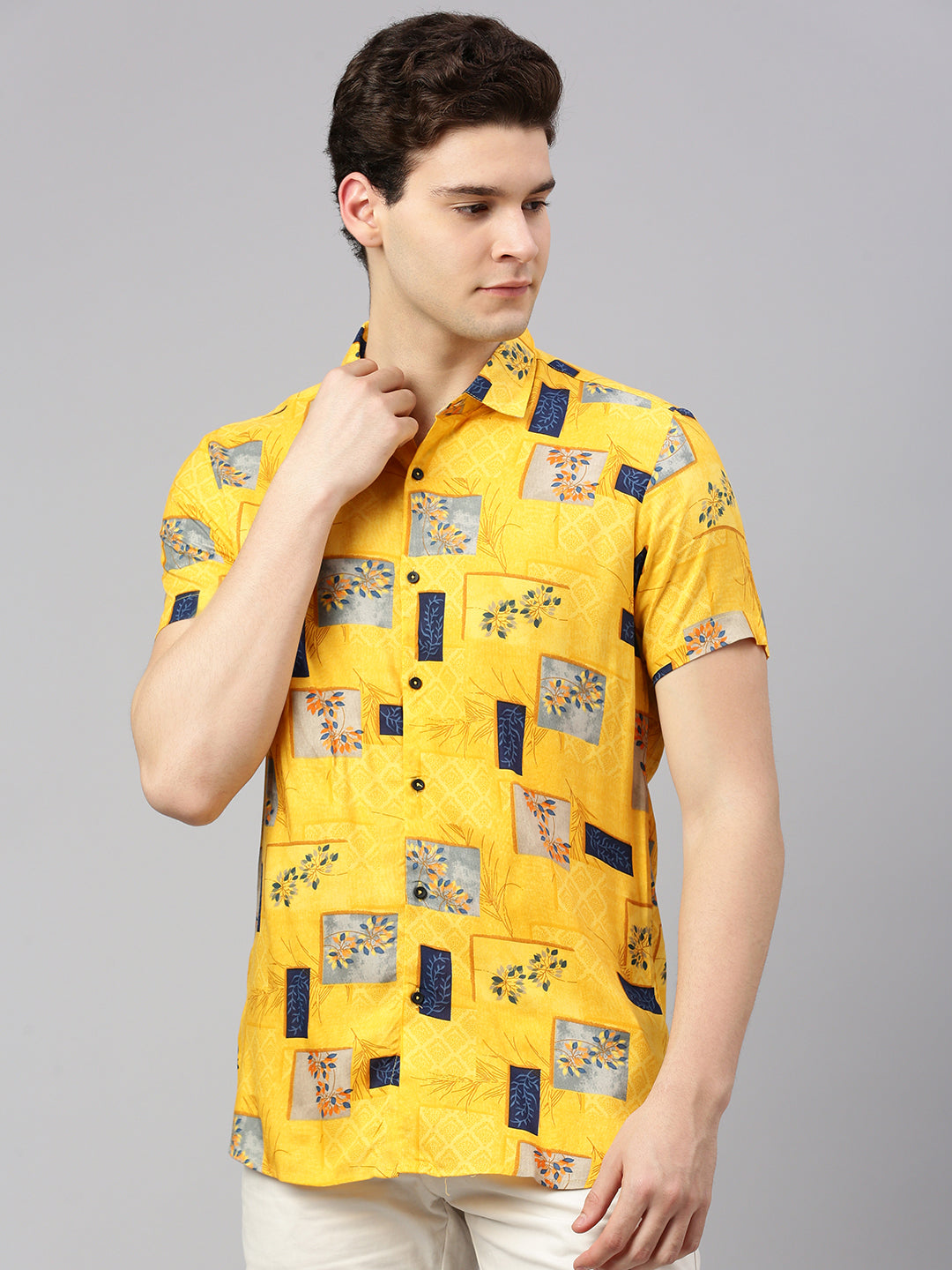 Relaxed Fit Floral Printed Casual Shirt