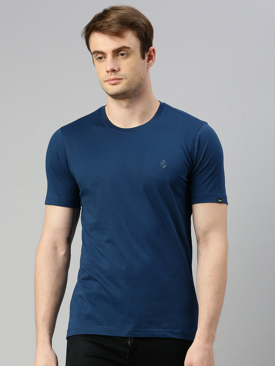 SOLID BLUE TSHIRT