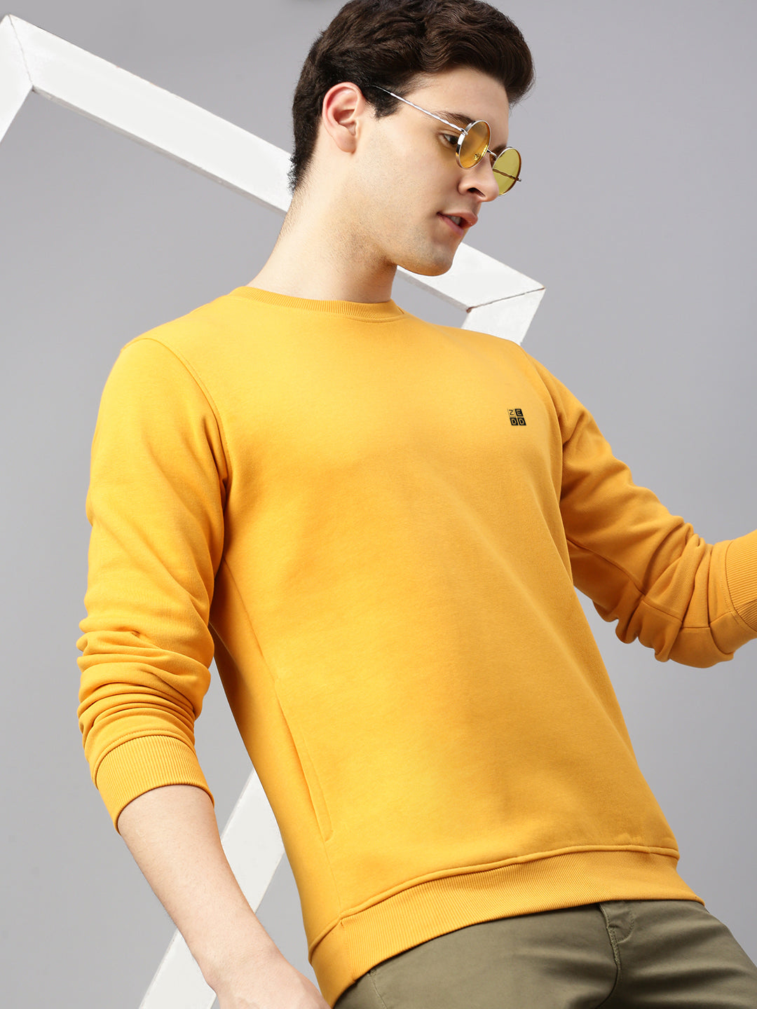 Round Neck Cotton Fleece Pullover Sweatshirt