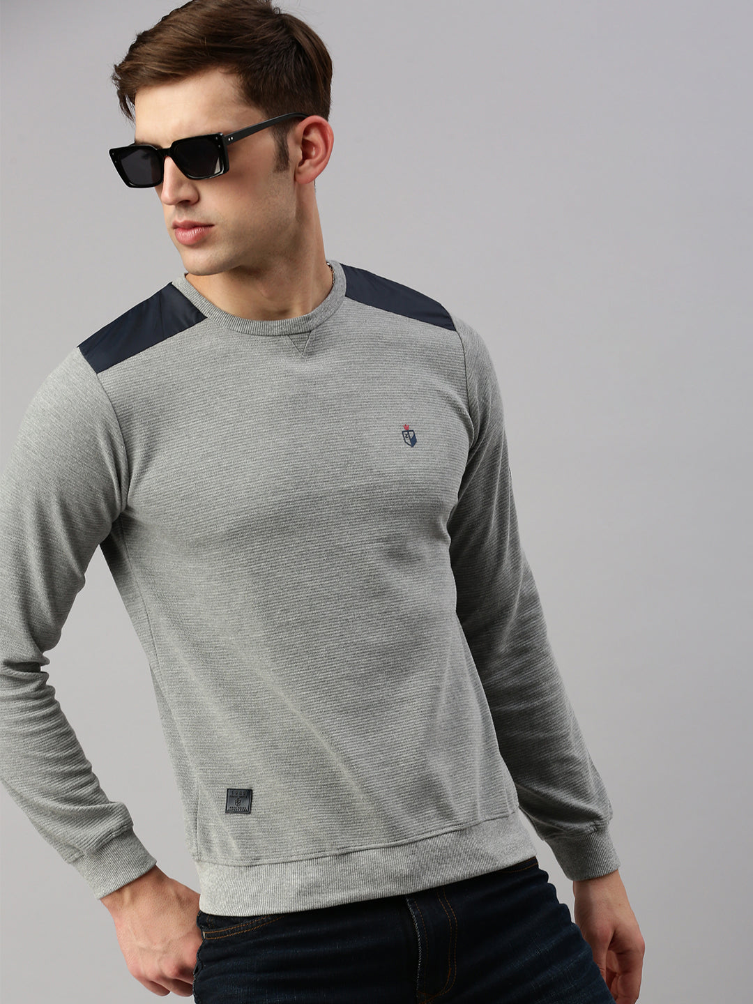 Long Sleeves Cotton Pullover Sweatshirt