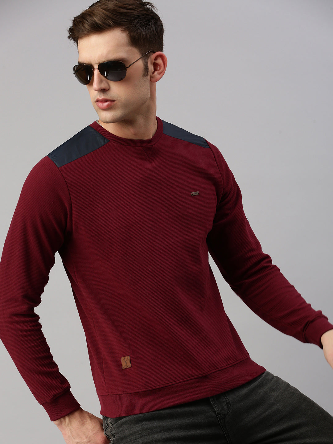 Long Sleeves Cotton Pullover Sweatshirt