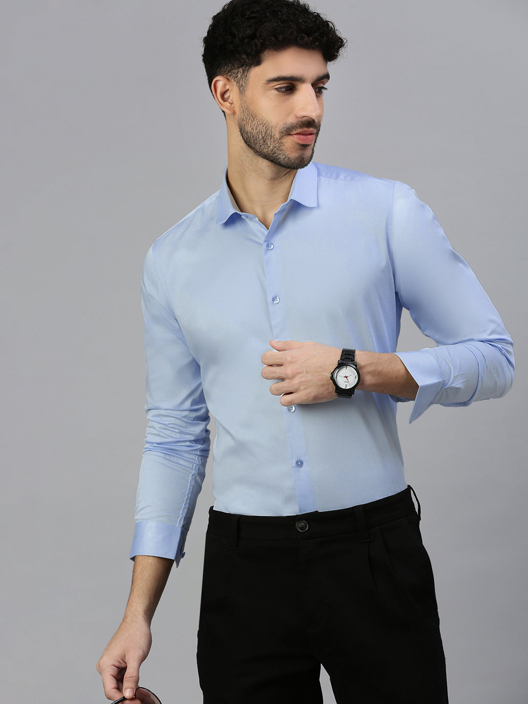 Giza Satin Essential Shirt in Powder Blue