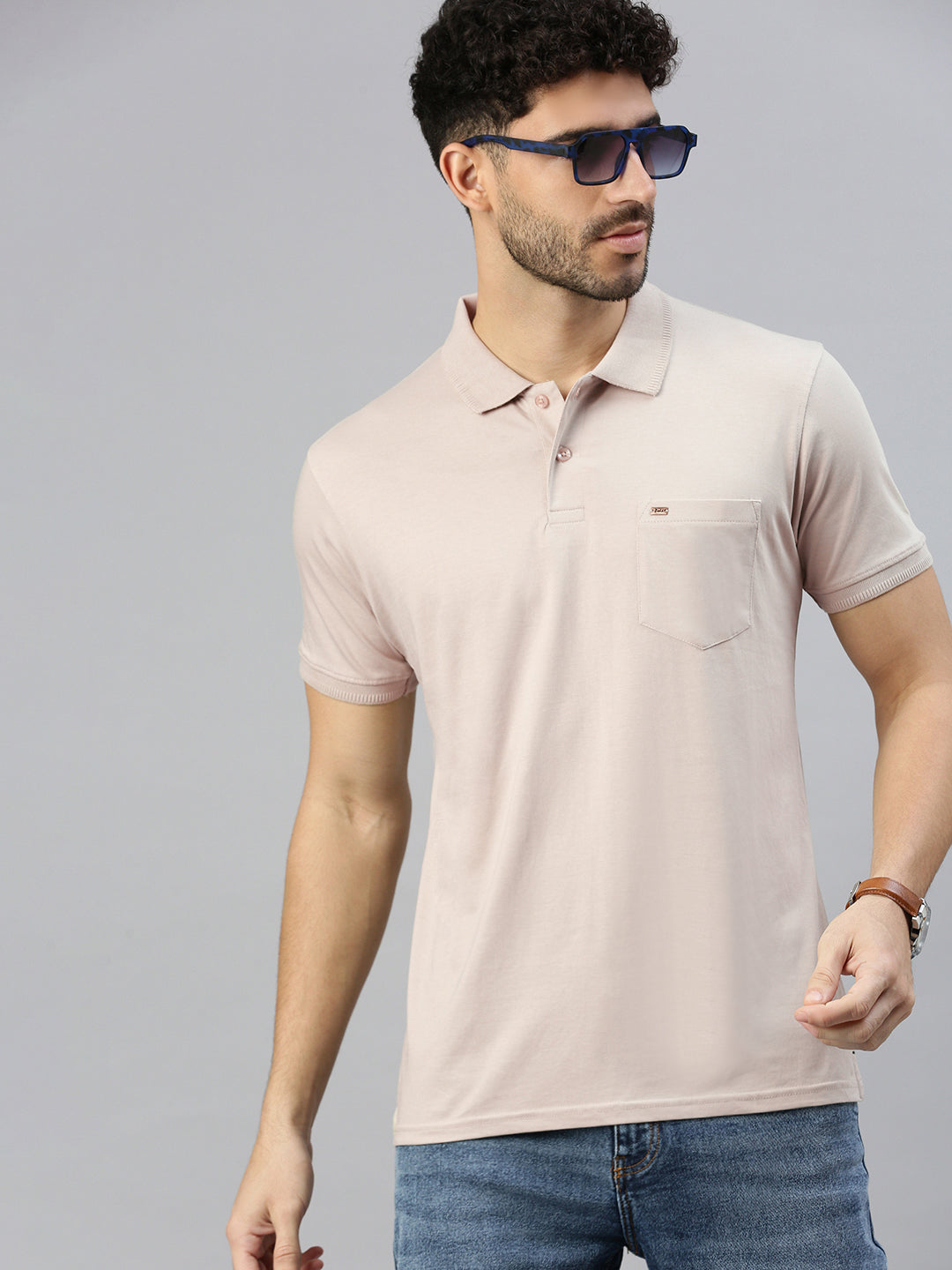 Capsule Polo in Sandstone