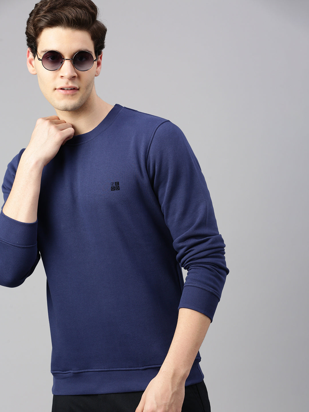 Round Neck Cotton Fleece Pullover Sweatshirt