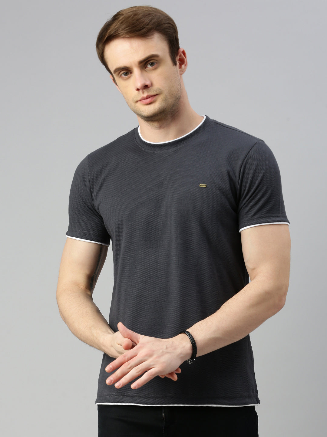 Round Neck Knitted Casual T-shirt