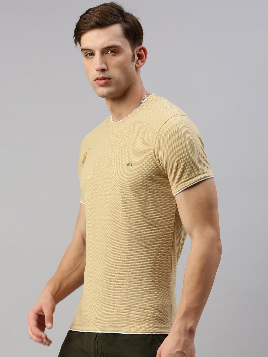 Round Neck Knitted Casual T-shirt