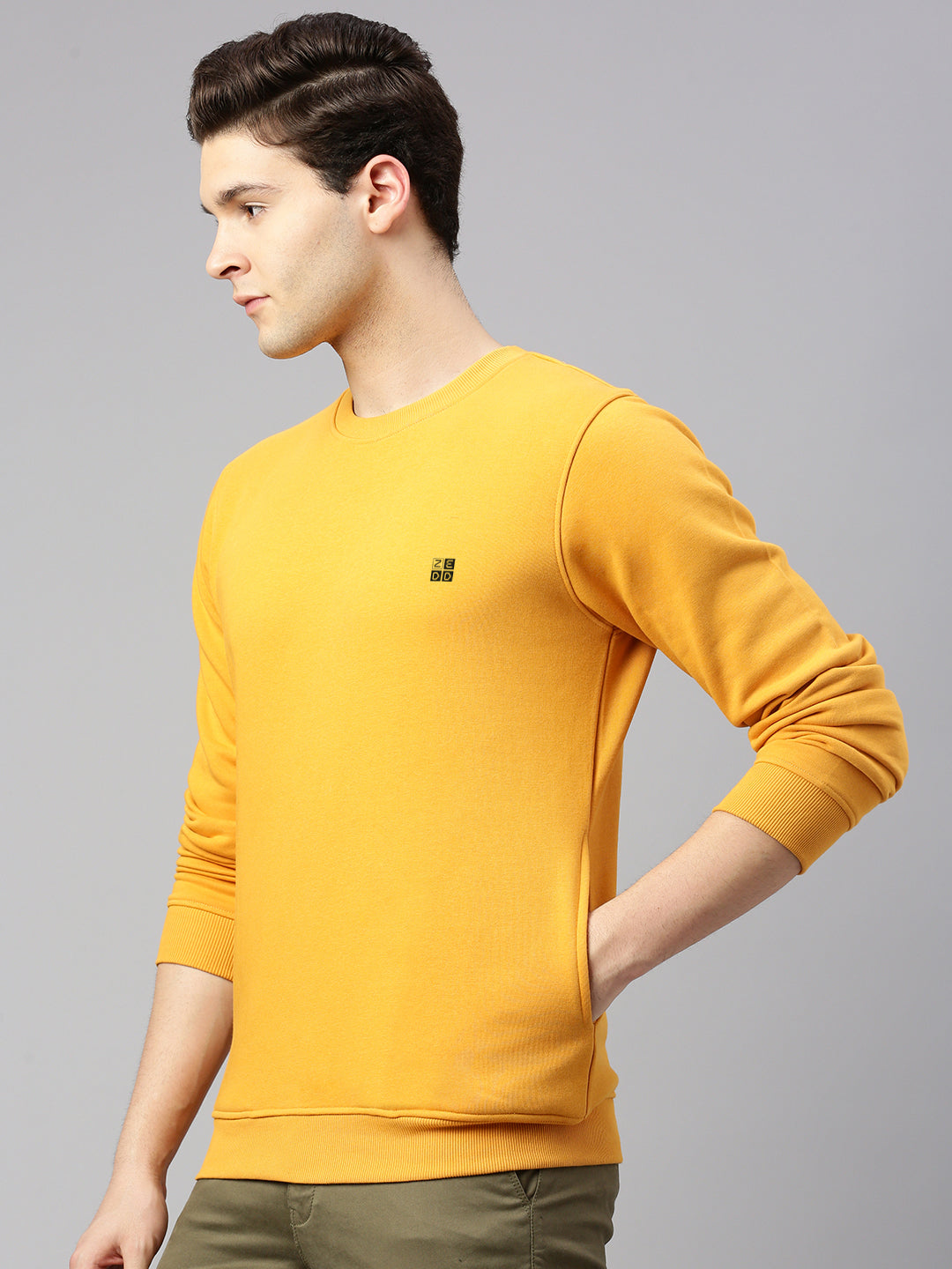 Round Neck Cotton Fleece Pullover Sweatshirt