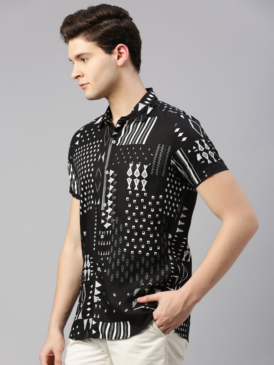 Relaxed Fit Geometric Printed Casual Shirt