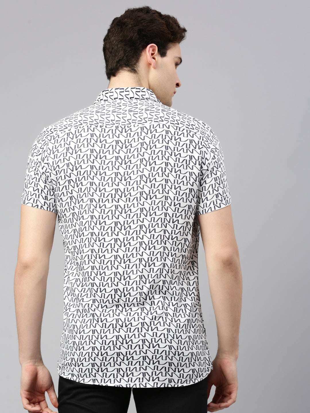 Relaxed Fit Geometric Printed Casual Shirt