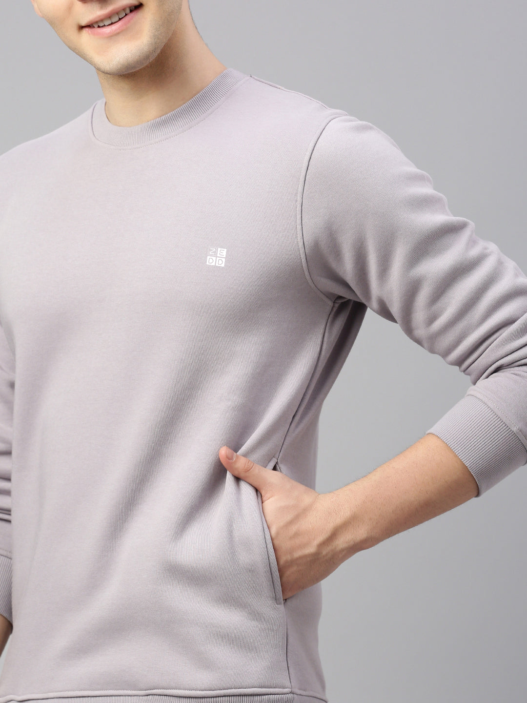 Round Neck Cotton Fleece Pullover Sweatshirt